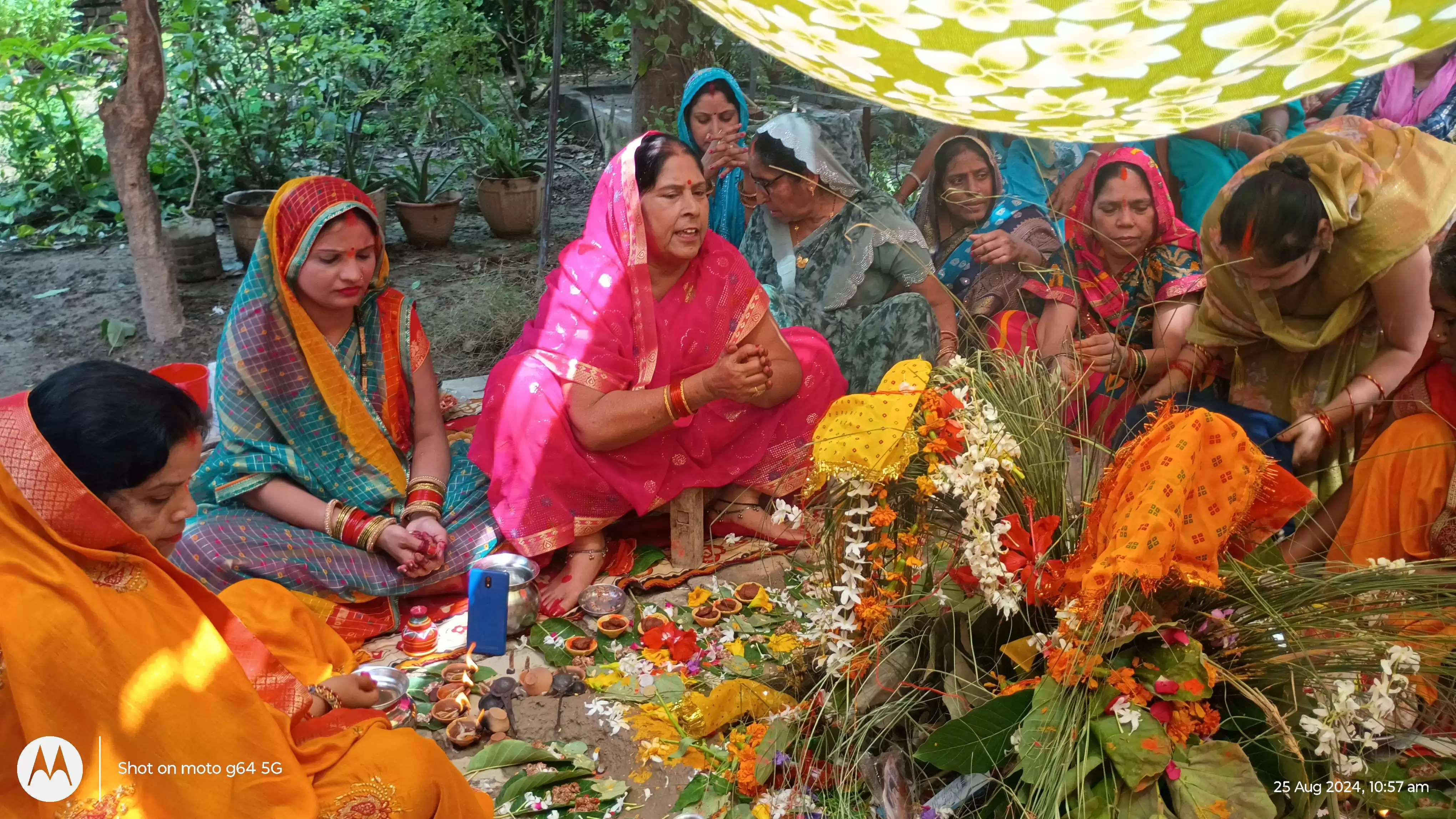 महिलाओं ने धूमधाम से किया ललही छठ माता का पूजन