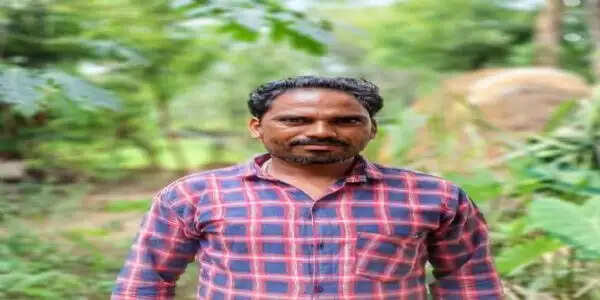 पीएम-किसान सम्मान निधि योजना से किसान लोचन प्रसाद कश्यप को खेती-किसानी की जरूरतें पूरी करने में मिल रही मदद