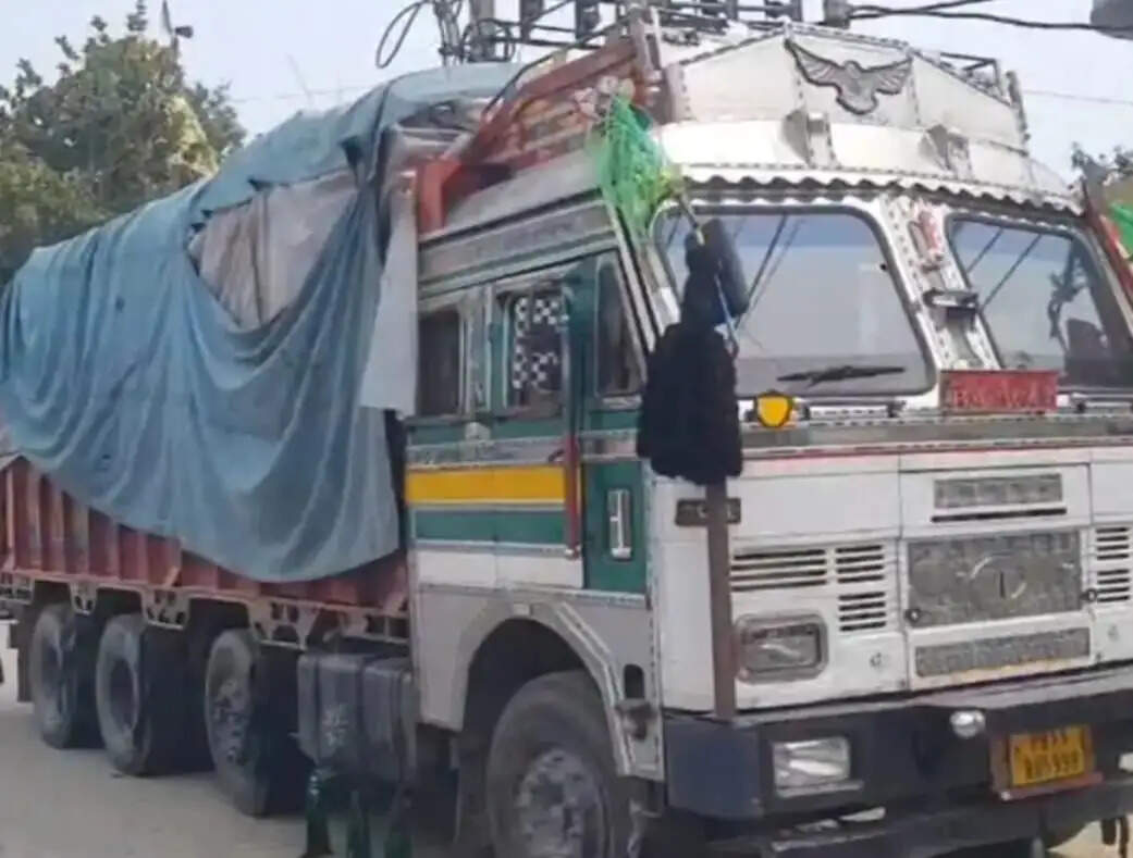 कैथल में 600 कट्टे सब्सिडी वाली यूरिया सहित दो तस्कर गिरफ्तार, ट्रक जब्त