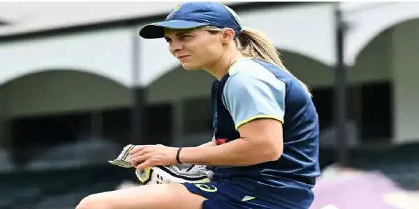 वेस्टइंडीज सीरीज से पहले सोफी मोलिनक्स अपनी हर भूमिका निभाने के लिए तैयार