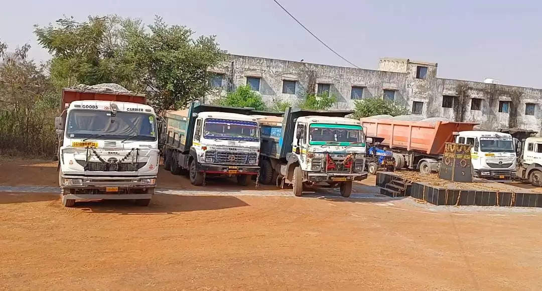 जांजगीर : अवैध खनिज परिवहन के कुल 36 वाहन जब्त