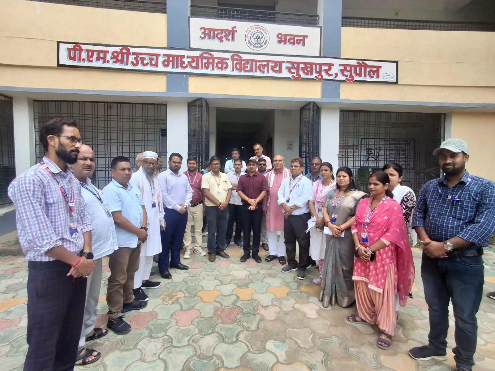 साइबर अपराध से बचाव का सबसे बड़ा हथियार जागरूकता : डीएम