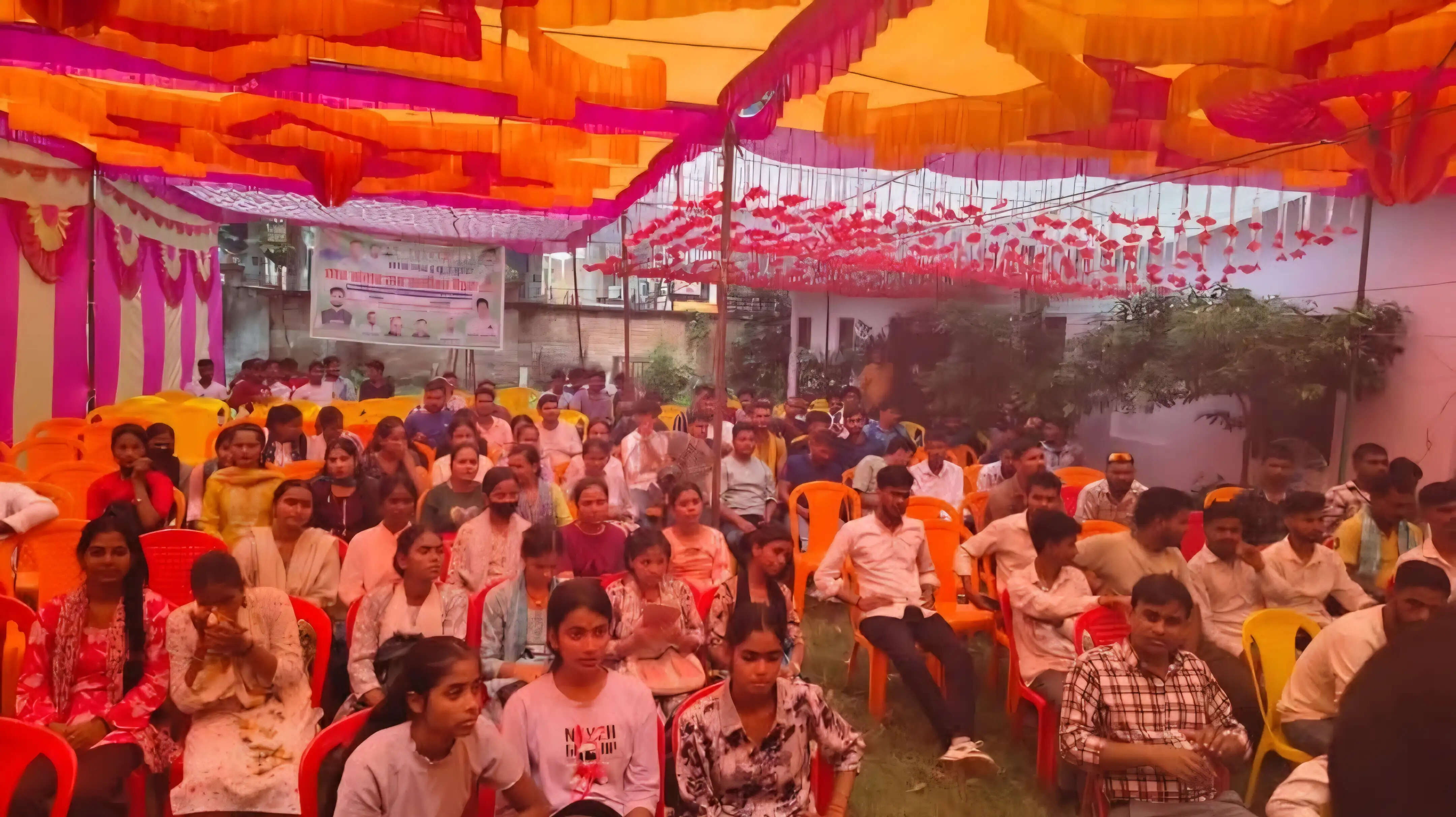 छपरा में छात्र जदयू के छात्र संवाद कार्यक्रम में नीतीश कुमार और निशांत कुमार के हाथों को मजबूत करने का आह्वान