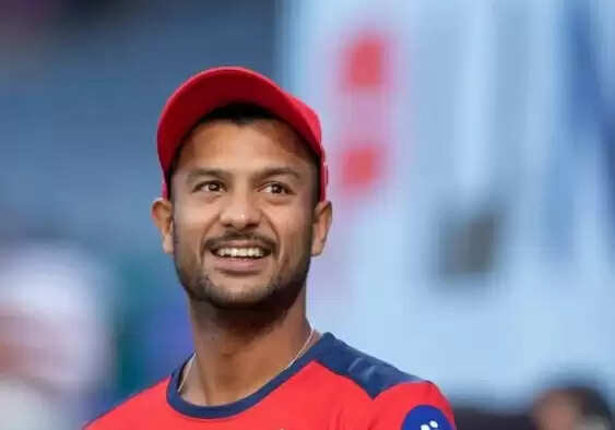 आरसीबी ने देवदत्त पडिक्कल की जगह मयंक अग्रवाल को टीम में किया शामिल