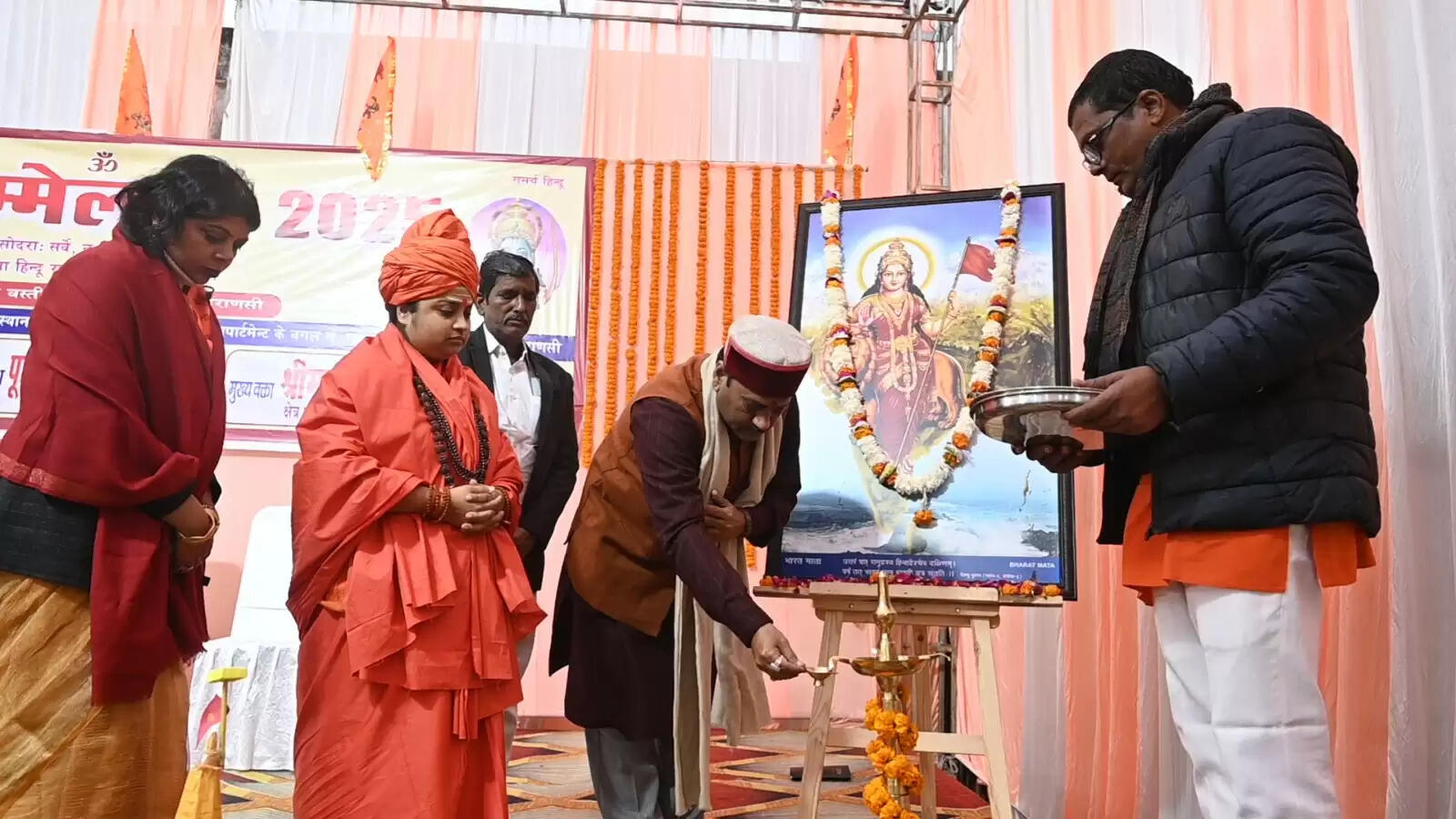 धर्मान्तरित लोगों की घर वापसी कराना प्रत्येक हिन्दू का दायित्व: अनिल कुमार