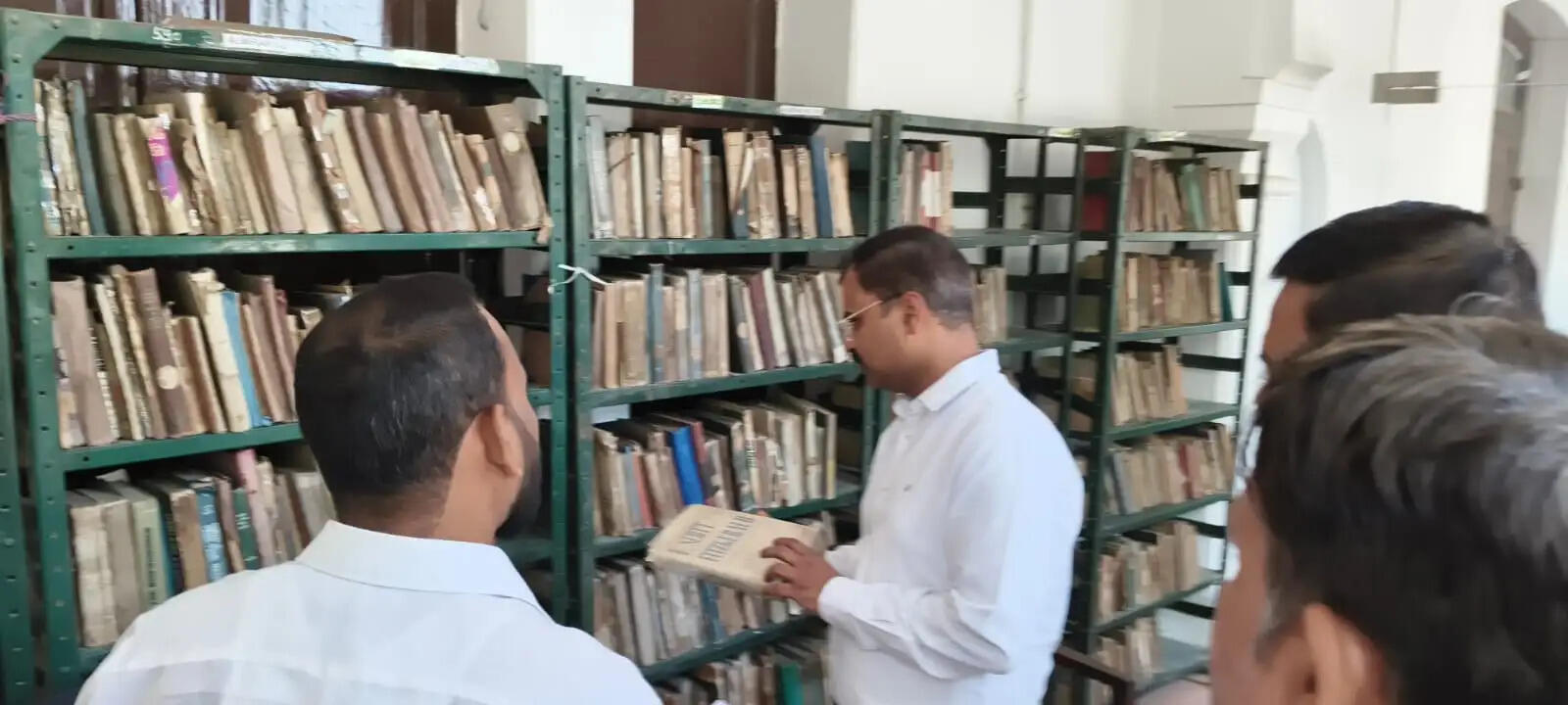 कचहरी पार्किंग के कार्य दो दिन में कराएं जाएं पूरे : नगर आयुक्त
