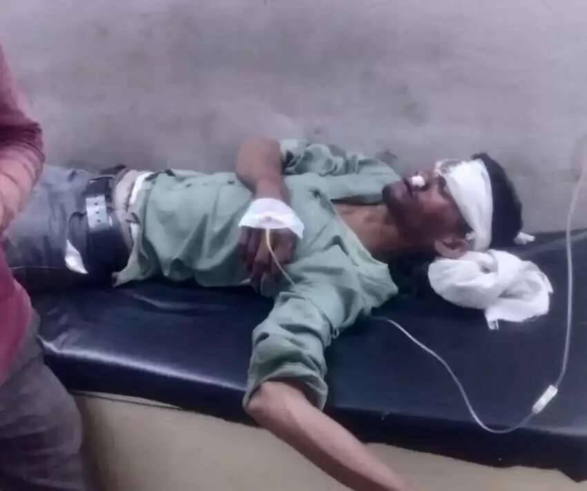 राजगढ़ः सड़क हादसे में बाइक चालक घायल, हालत गंभीर