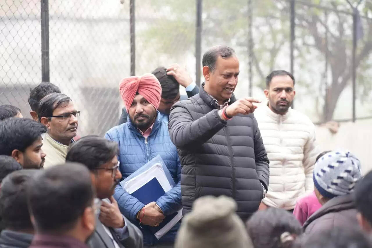 प्रदूषण नियंत्रण के कार्यों का मंत्री इंद्राज ने किया निरीक्षण