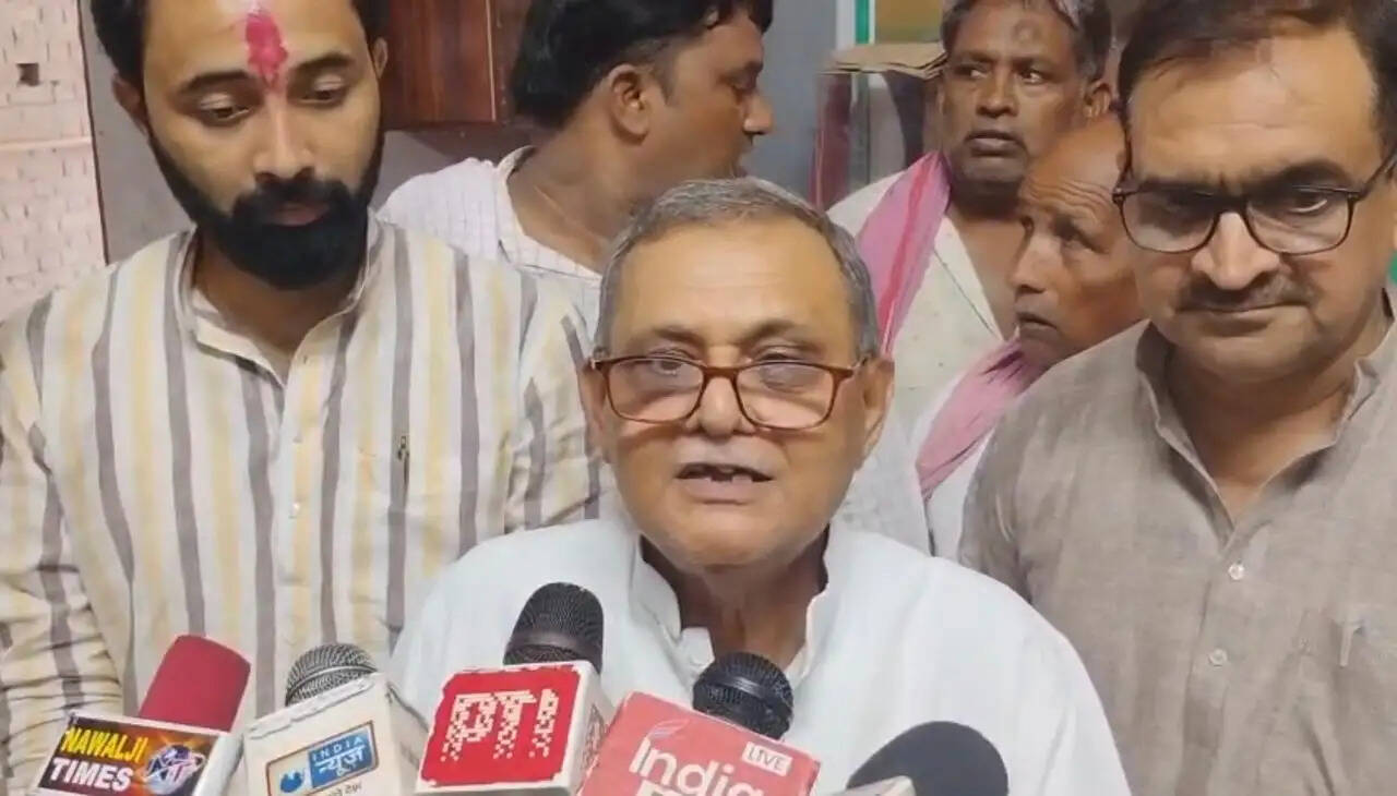 जनता को सिर्फ वादे मिले, विकास नहीं : सनातन पाण्डेय