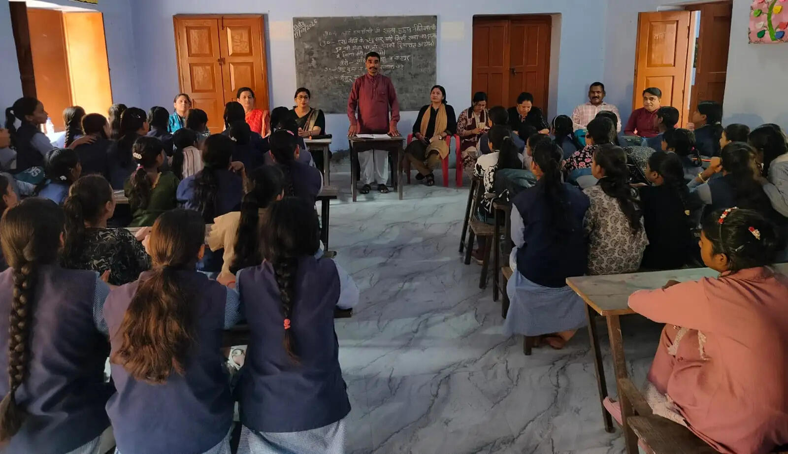 अनुशासन और अभ्यास से बढ़ता है आत्मविश्वास: डॉ. योगेंद्र मिश्र