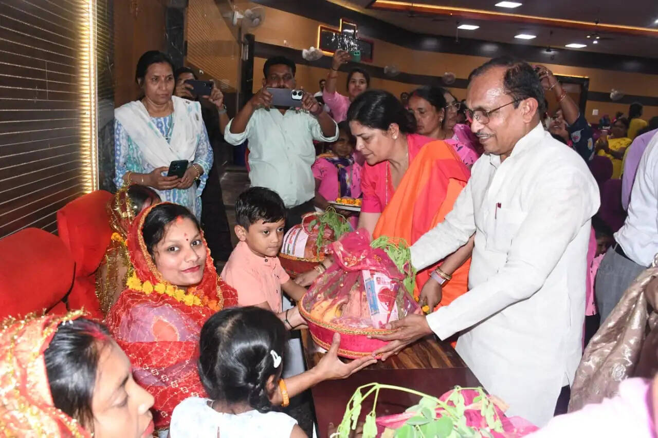 जनकल्याणकारी योजनाओं के माध्यम से उत्तर प्रदेश में हो रहा है एक नए युग का निर्माण : गुरु प्रसाद मौर्य