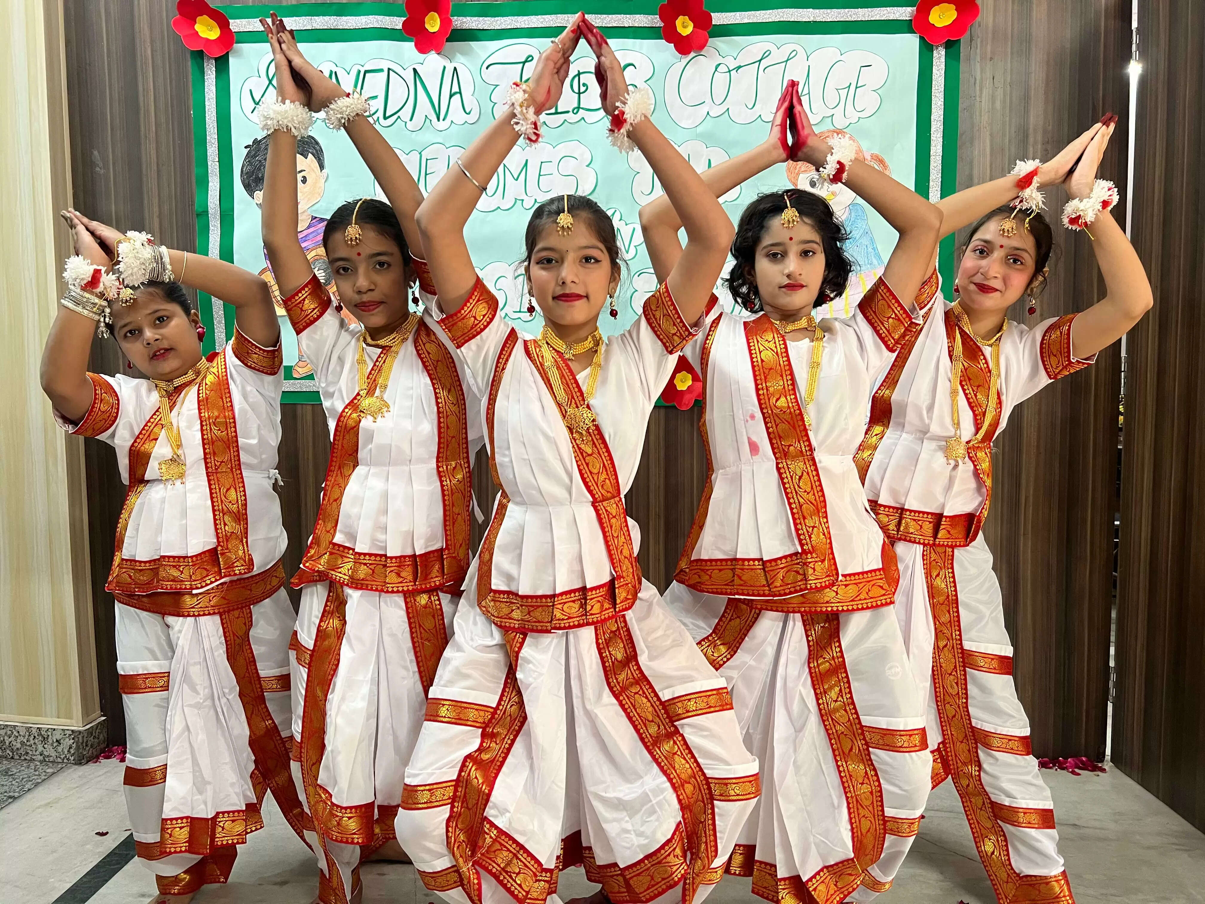 पुस्तक और संगीत से व्यक्ति कभी अकेला नहीं : डॉ पुष्पेंद्र कुमार