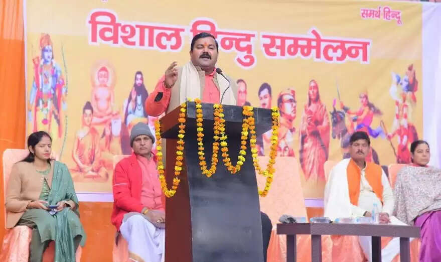 हमारा व्यवहार परस्पर आत्मीयता व समरसतापूर्ण होना चाहिए : स्वान्त रंजन