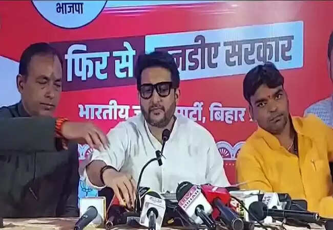 लालू यादव के जंगलराज से बिहार में शुरू हुआ पलायन: ऋतुराज सिन्हा