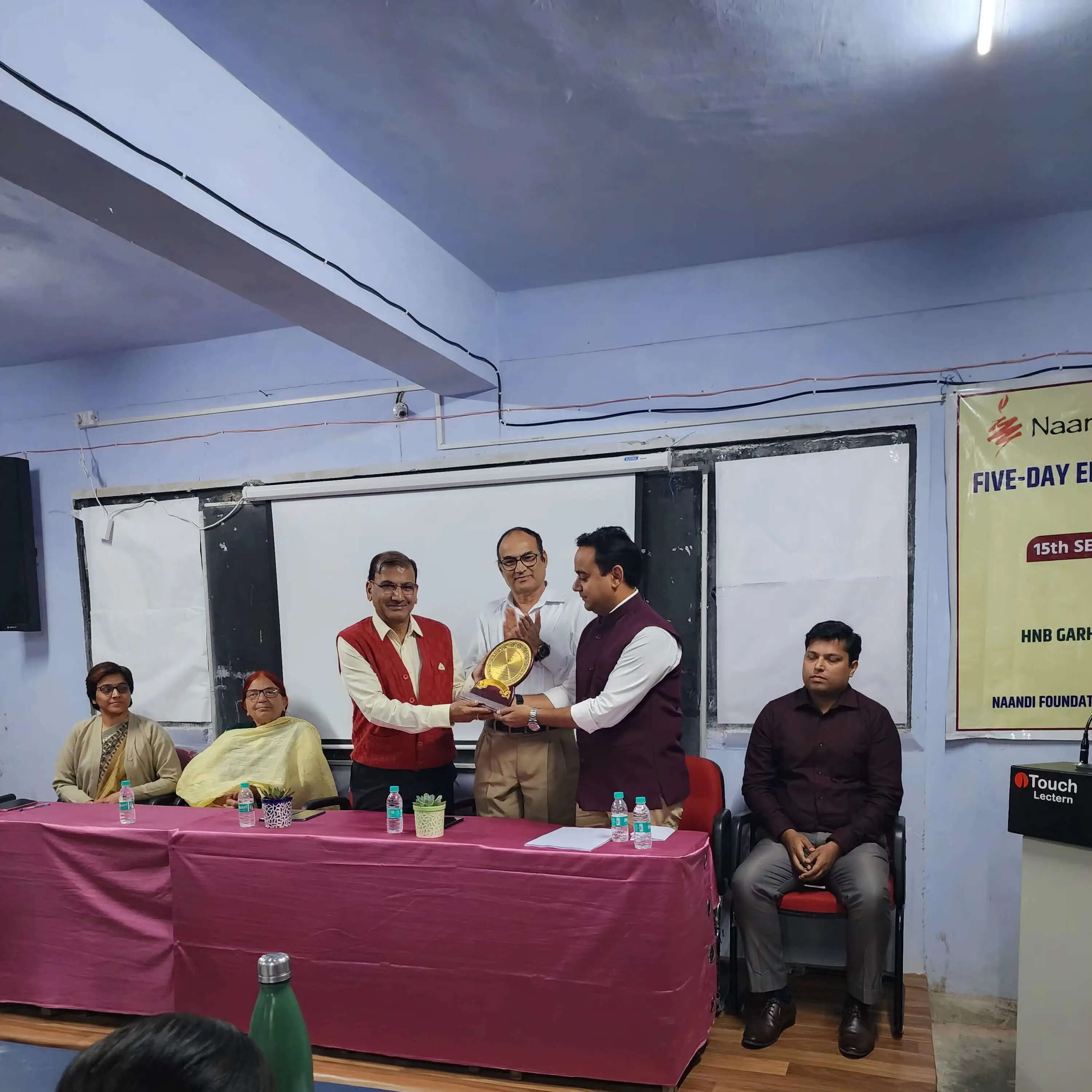 कौशल प्रशिक्षण से छात्राओं का बढ़ा आत्मविश्वास, रोजगार की तैयारी पर जोर