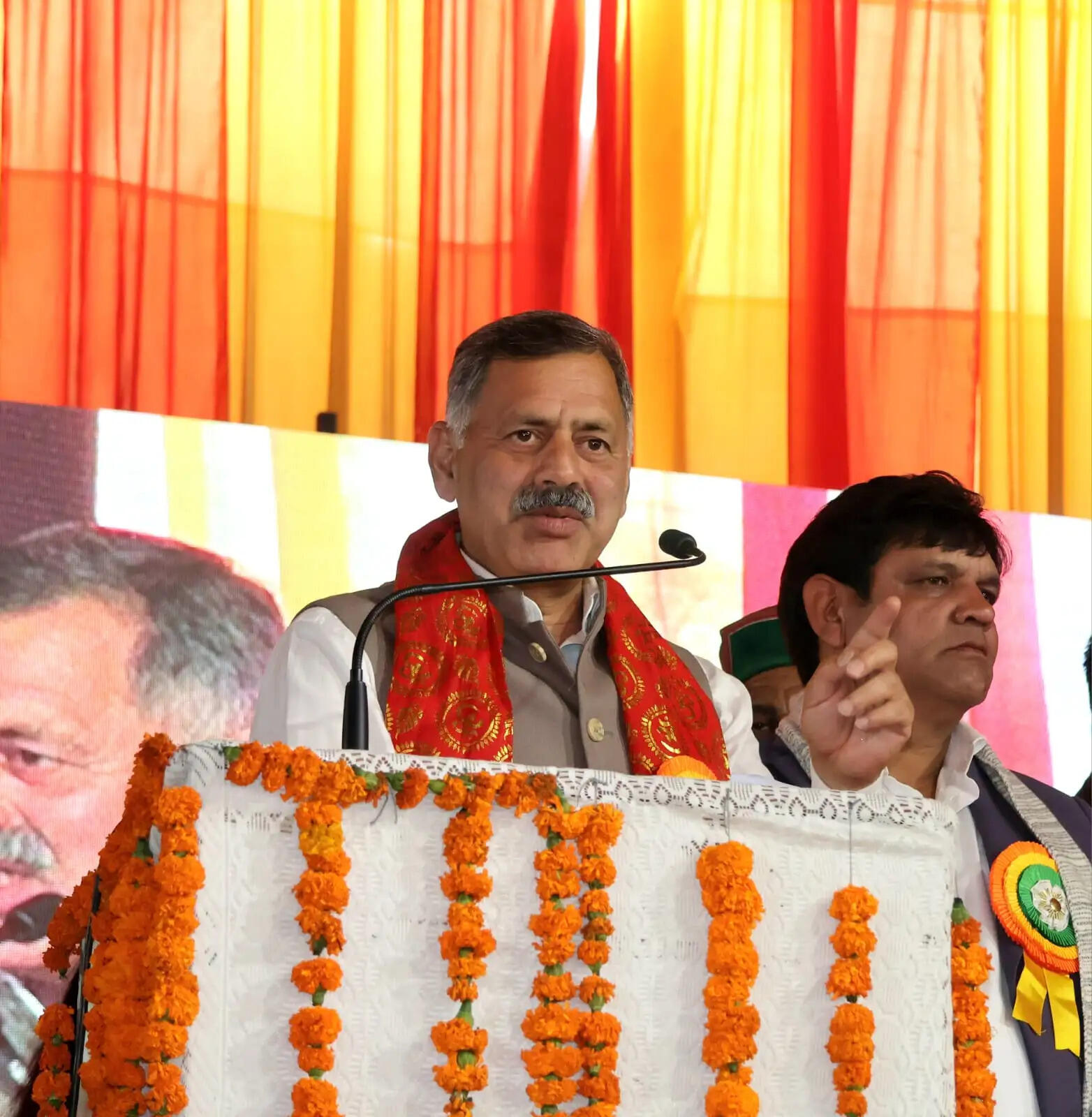 राज्य सरकार प्रदेश के समग्र विकास के लिए प्रतिबद्ध: राजेश धर्माणी