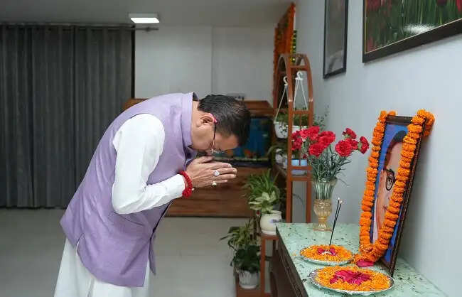 बाबा साहेब का जीवन न्याय के आदर्शों की स्थापना के लिए रहा समर्पित : मुख्यमंत्री धामी