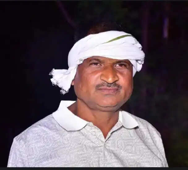 पूर्व प्रधान की नीलगाय के हमले से मौत