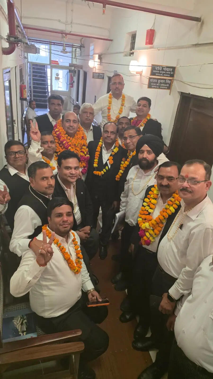 सेल टैक्स बार एसोसिएशन चुनाव :&nbsp; राजेन्द्र त्रिपाठी अध्यक्ष व संयुक्त सचिव पद पर अधिवक्ता राजेश कुमार उपाध्याय विजयी