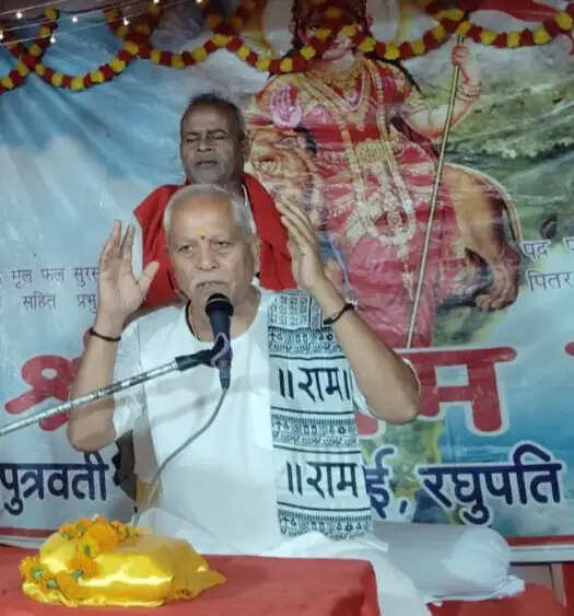 रामेश्वरम में शिवलिंग स्थापना और सेतु निर्माण की गाथा से गूंजा कथा पंडाल