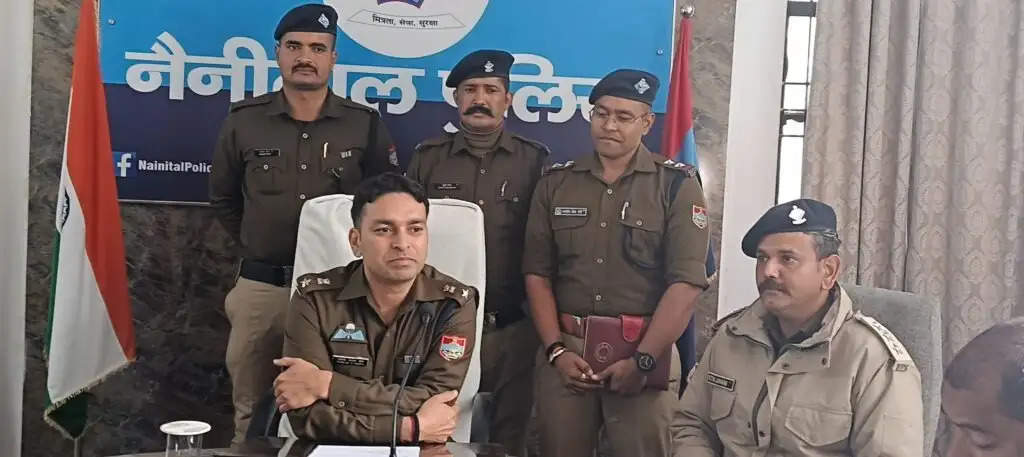 नैनीताल पुलिस ने आभूषणों की चोरी की घटना का 12 घंटे के अंदर किया खुलासा