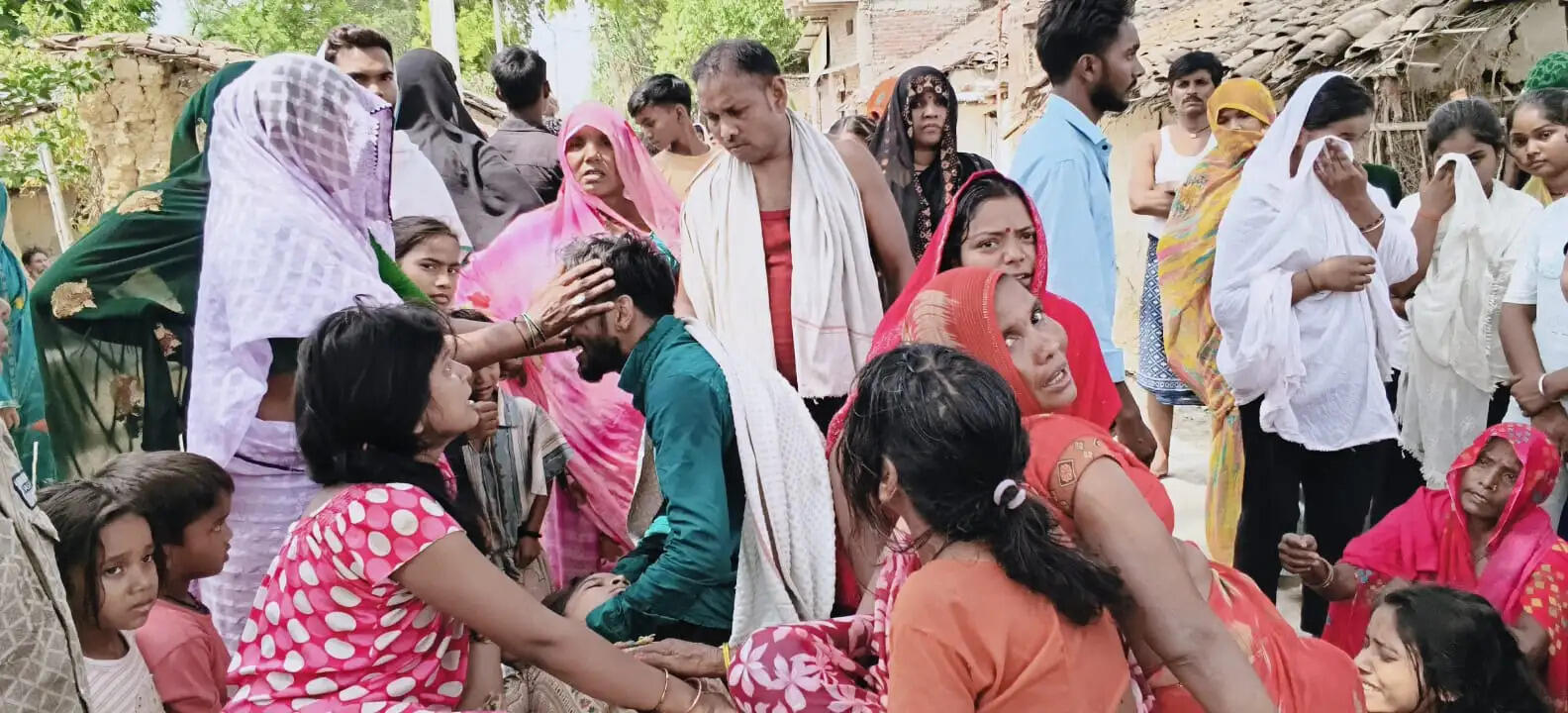गंगा दशहरा पर तालाब में गुड्डा-गुड़िया प्रवाहित करने गई किशोरी की डूबने से मौत