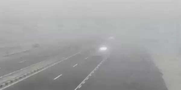 राजस्थान में बर्फीली हवाओं का कहर, कई जिलों में कोल्ड-वेव और घने कोहरे का अलर्ट