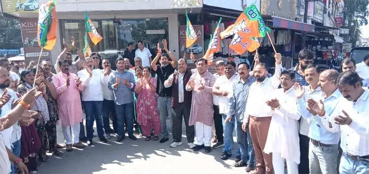 अजीत डोभाल का अपमान बर्दाश्त नहीं, राहुल गांधी के खिलाफ भाजपा का प्रदर्शन