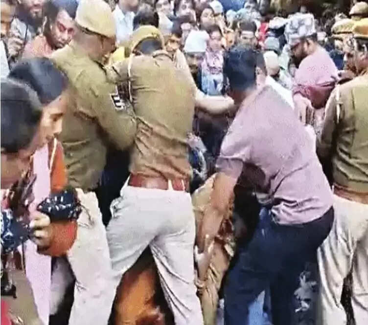 कुल की रस्म के साथ आज ख्वाजा का 814वां सालाना उर्स सम्पन्न, जायरीन लौटने लगे