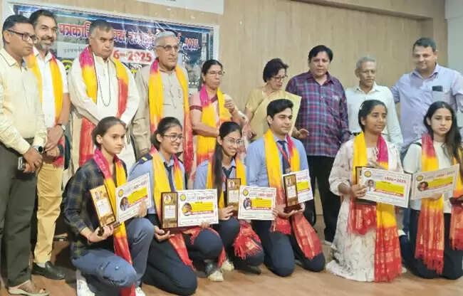 सोनीपत: हिंदी पत्रकारिता शिक्षा और संवाद की नई चेतना:सतपाल ब्रह्मचारी