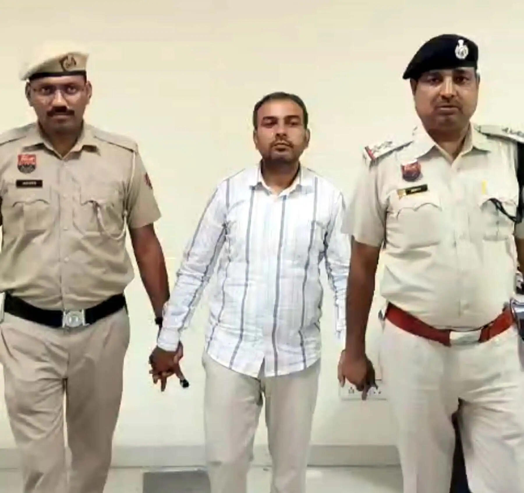 गुरुग्राम: कंपनी के स्टॉक में हेराफेरी से माल बेचकर करोड़ों का गबन