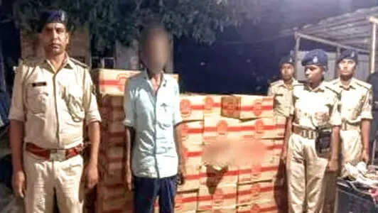 1740 लीटर विदेशी शराब के साथ तस्कर गिरफ्तार