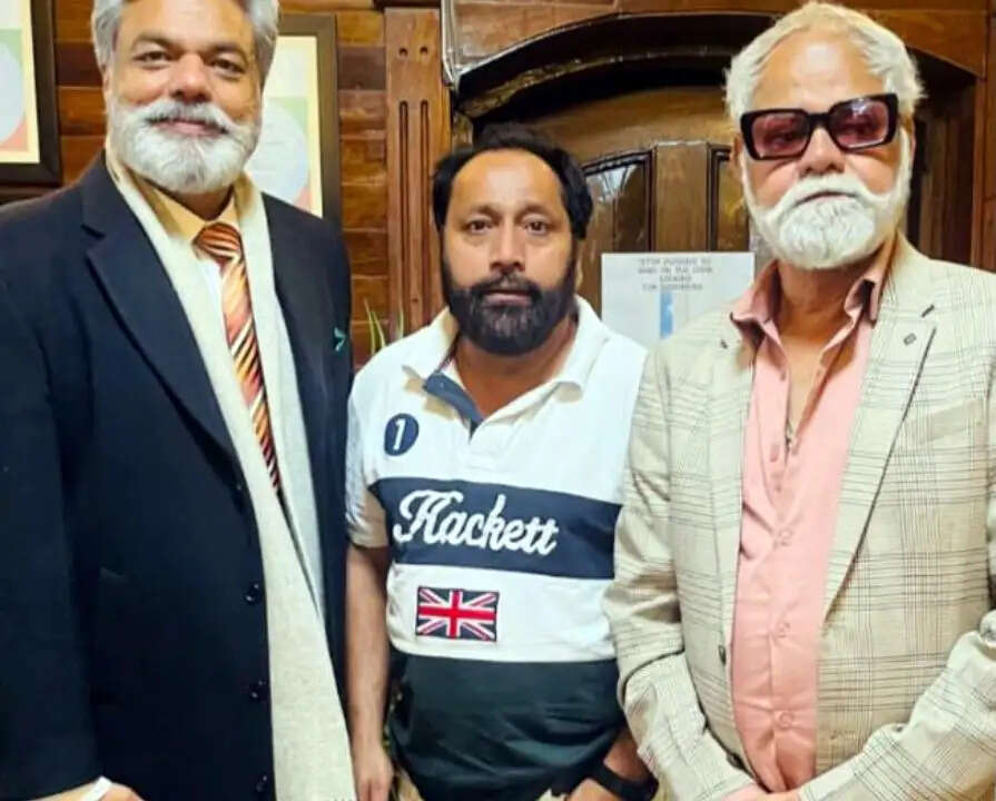 अभिनेता संजय क गहरा हुआ पहाड़ों से रिश्ता, शेरवुड कॉलेज में कराया बेटी का प्रवेश