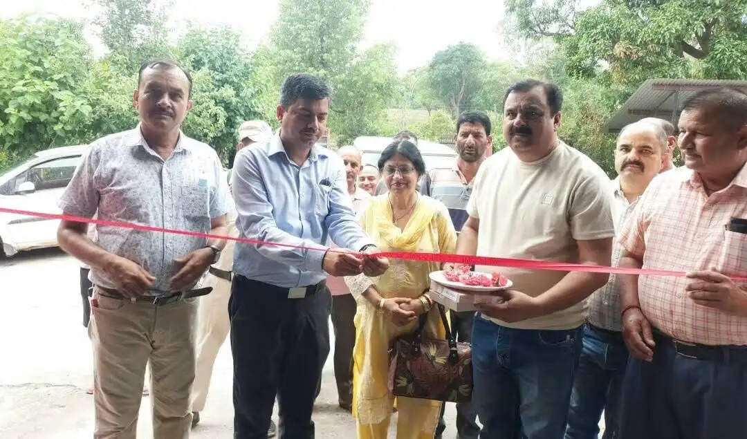 किशनपुर में कोकून नीलामी बाजार शुरू, रेशम उत्पादकों को मिलेगा बेहतर दाम