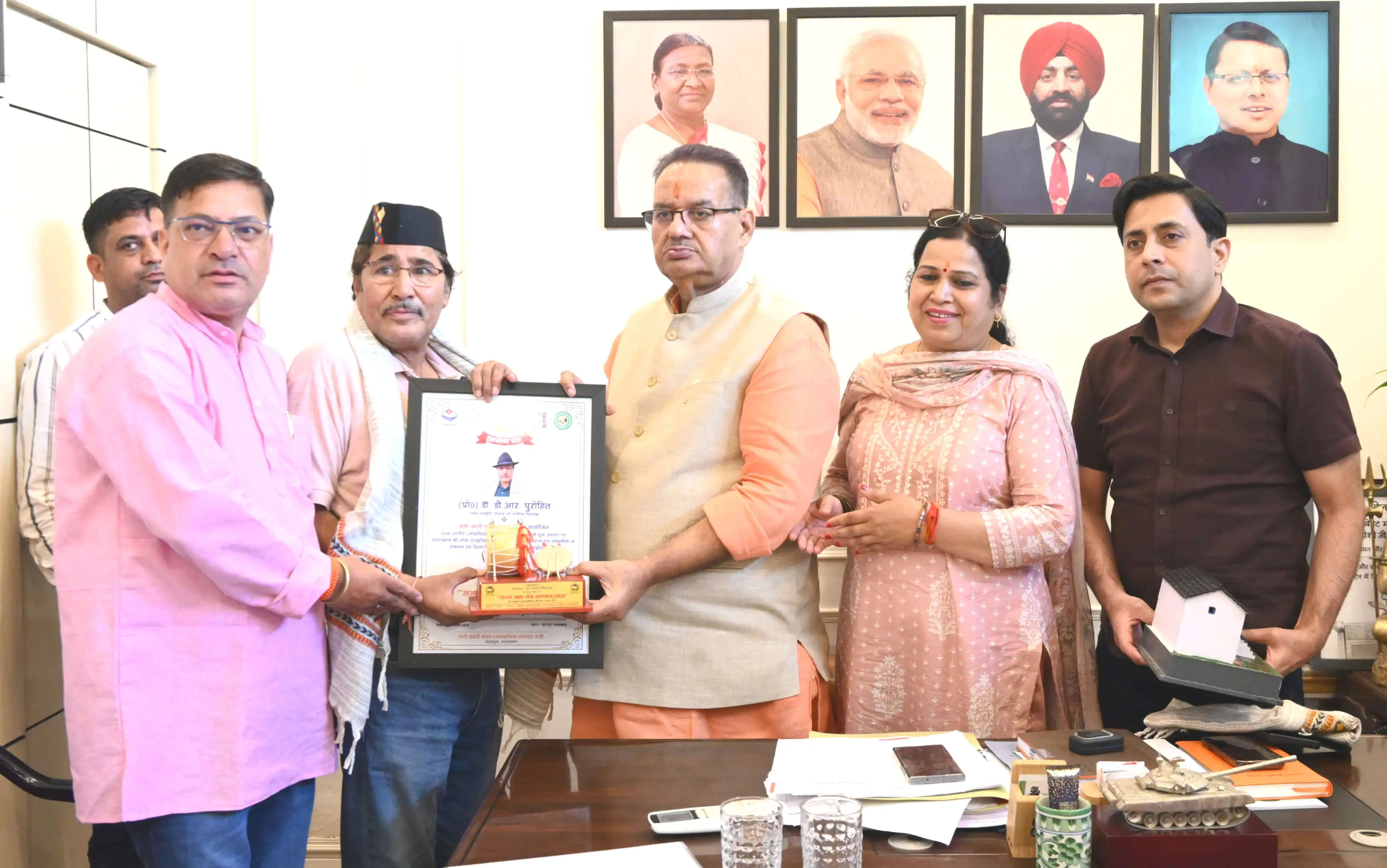 डॉ. पुरोहित को मिला राज्य वाद्ययंत्र सम्मान