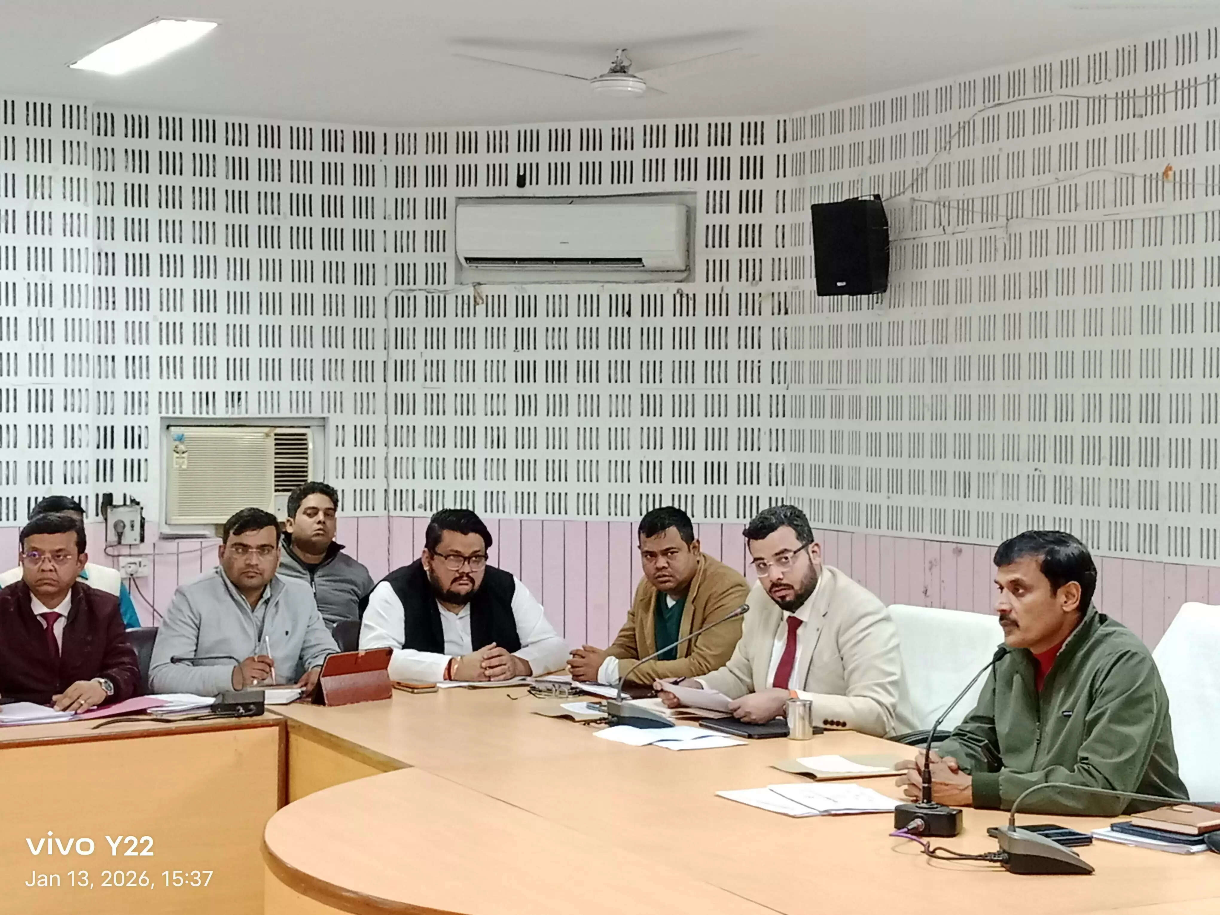 बलिया में 27 मृतक और 250 अपात्र बन गए पीएम आवास के लाभार्थी, डीएम ने दिए रिकवरी के आदेश