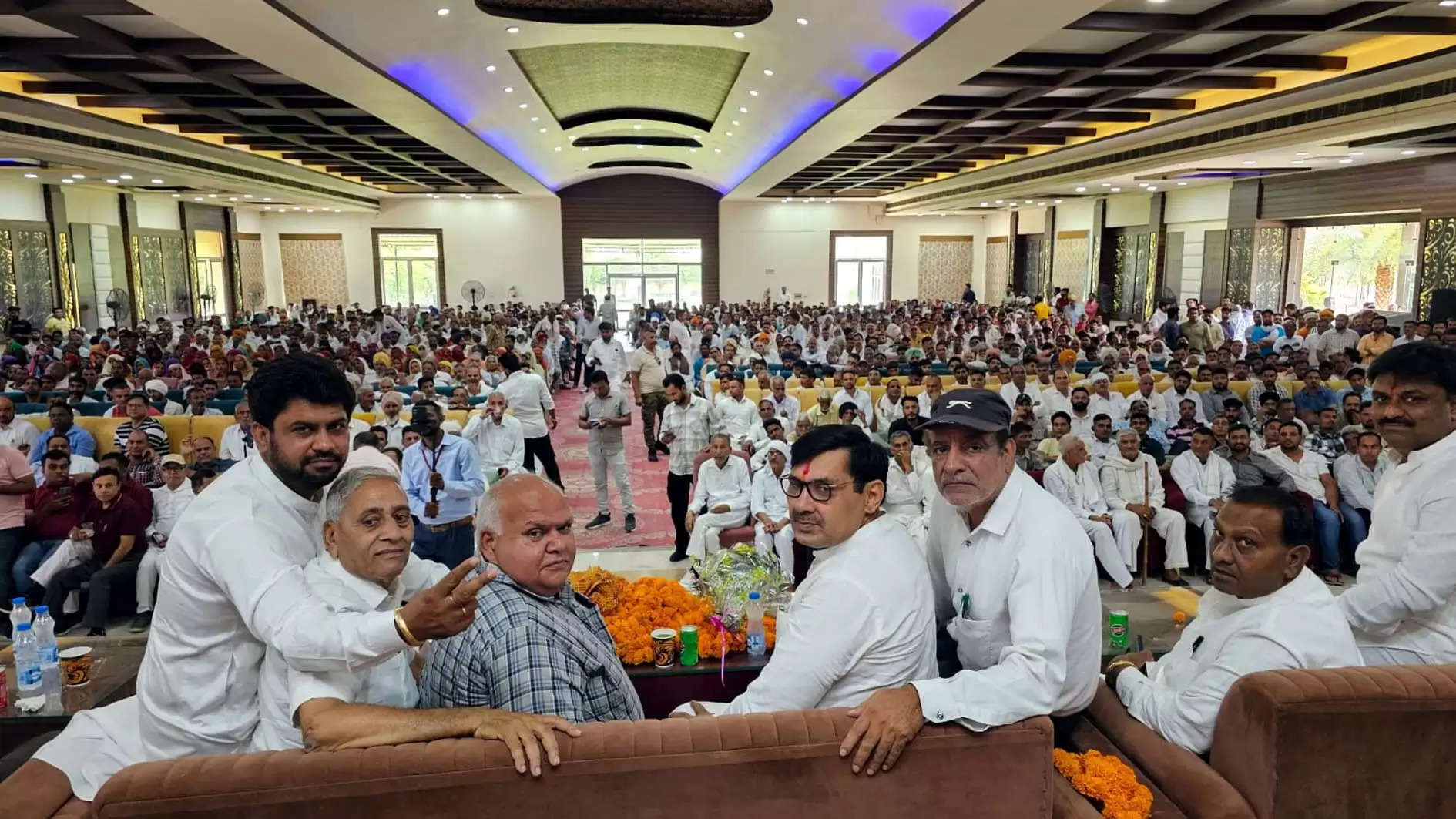 जजपा विधायक देवेन्द्र बबली की खुली बगावत, कांग्रेस उम्मीदवार के समर्थन का ऐलान