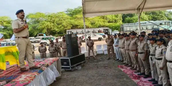 उज्जैन में वीवीआईपी मूवमेंट के चलते पुलिस अलर्ट