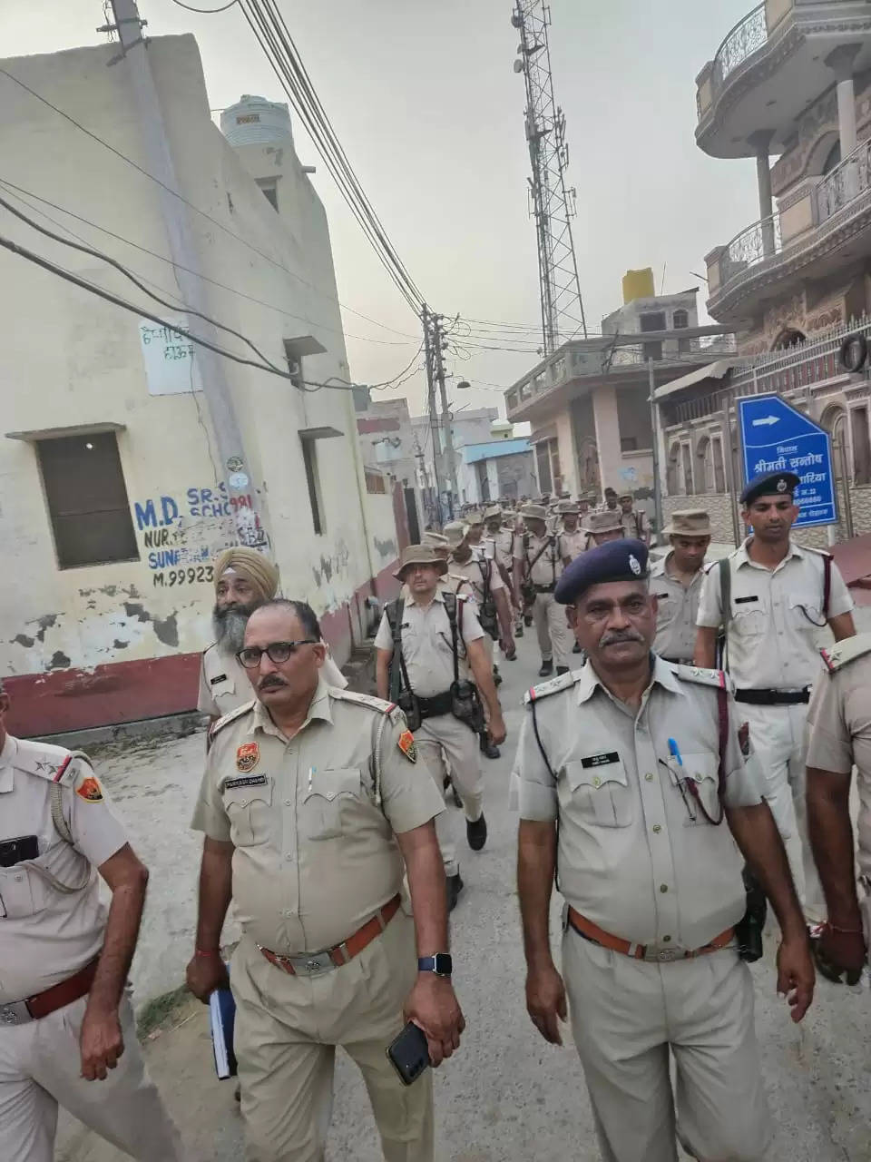 रोहतकः केन्द्रीय सशस्त्र व पुलिस ने सुरक्षा को लेकर निकाला मार्च