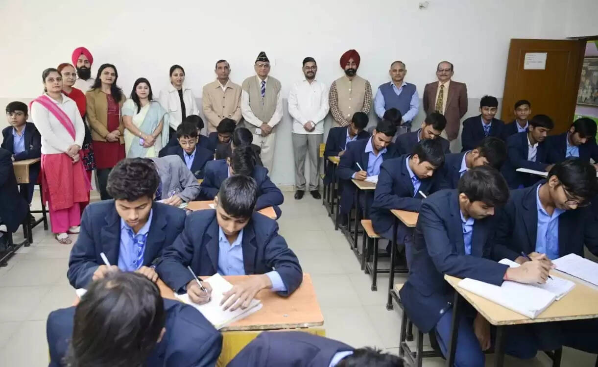 गुरुग्राम: हरियाणा के छात्रों के पीएम मोदी को लिखे पत्र इंडिया बुक ऑफ अमेजिंग रिकॉर्ड में दर्ज