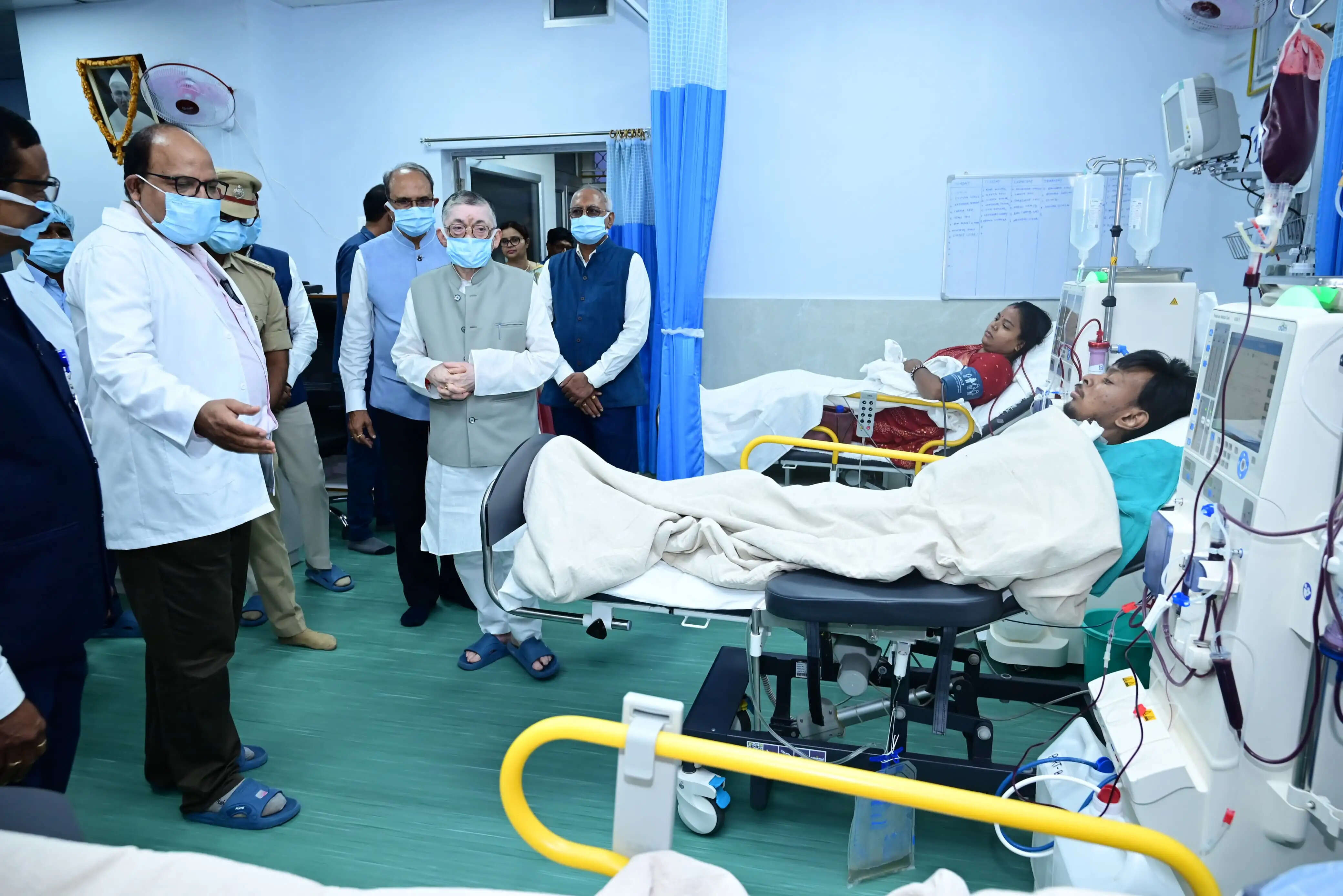 स्वस्थ समाज ही सशक्त समाज का निर्माण कर सकता है : राज्यपाल