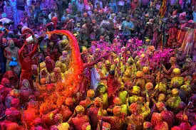 होली : इंटरनेशनल कल्चरल डेस्टिनेशन की ओर यूपी, धार्मिक पर्यटन को विश्व मंच पर उतारने की तैयारी