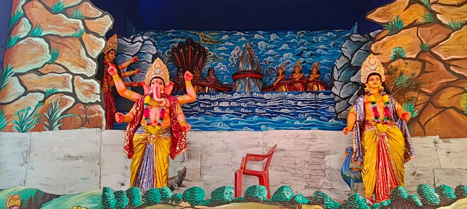 श्री श्री दुर्गा पूजा समिति के 75 फीट के पंडाल में दिखेगा समुद्र मंथन