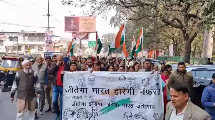 राष्ट्रपिता महात्मा गांधी की पुण्यतिथि पर निकाली गई शहीद सम्मान यात्रा : मथुरा दत्त जोशी