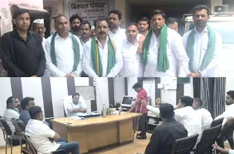 यूरिया खाद की कालाबाजारी में ट्रक समेत दो हिरासत में