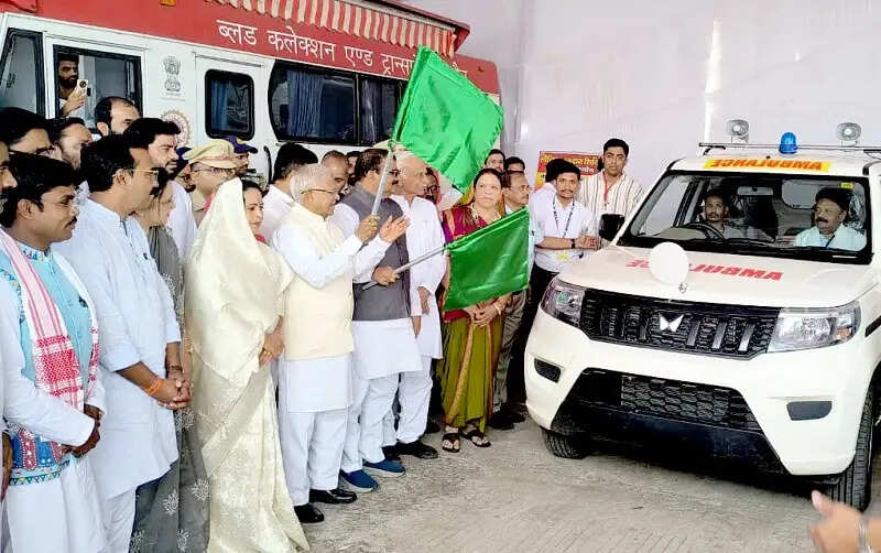 धरती आबा और जनमन योजना, जनजातीय क्षेत्रों के लिए वरदान : राज्यपाल पटेल