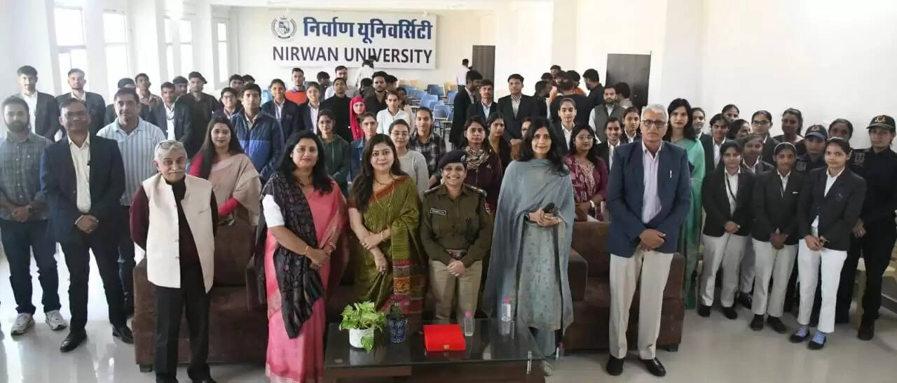 आत्मरक्षा से आत्मविश्वास की नई उड़ान: जयपुर की छात्राओं ने सीखा सुरक्षा का मंत्र