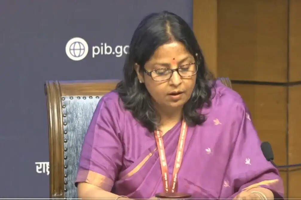 घरेलू एलपीजी उत्पादन स्थिर है और पर्याप्त स्टॉक भी उपलब्ध : केन्द्र सरकार