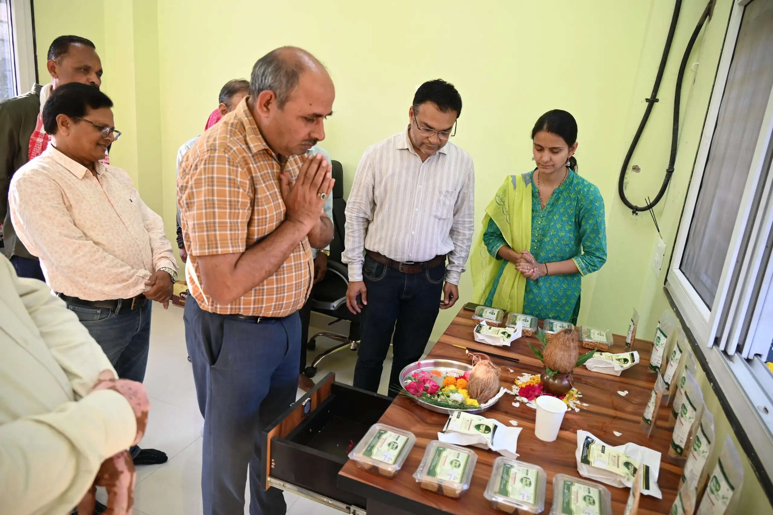 इंदौर : सोयाबीन से बने टोफू, कुकीज और नमकीन अब एक ही काउंटर पर मिलेंगे