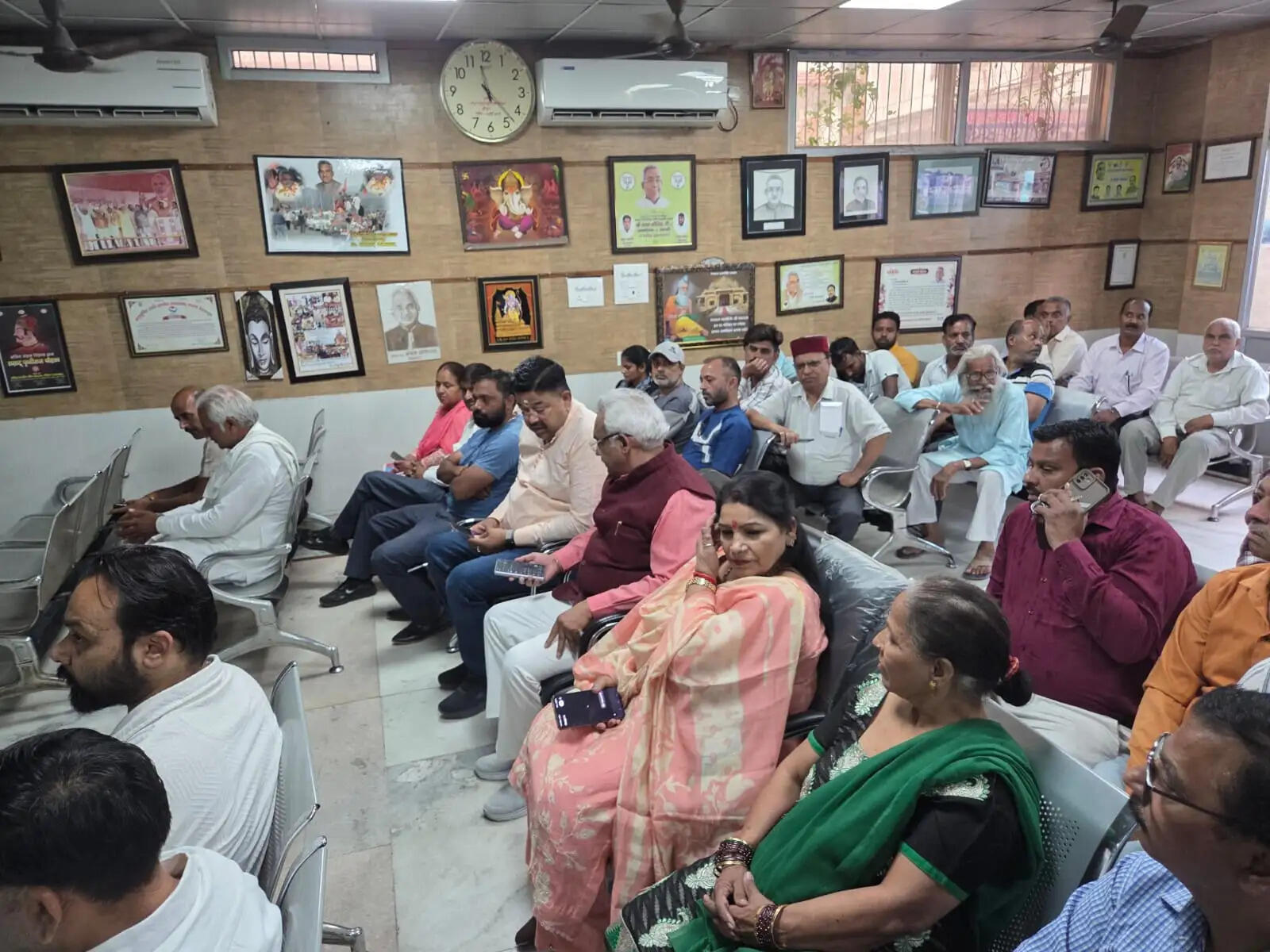 प्रधानमंत्री का मन की बात कार्यक्रम राष्ट्र निर्माण का सशक्त मंच: मदन कौशिक